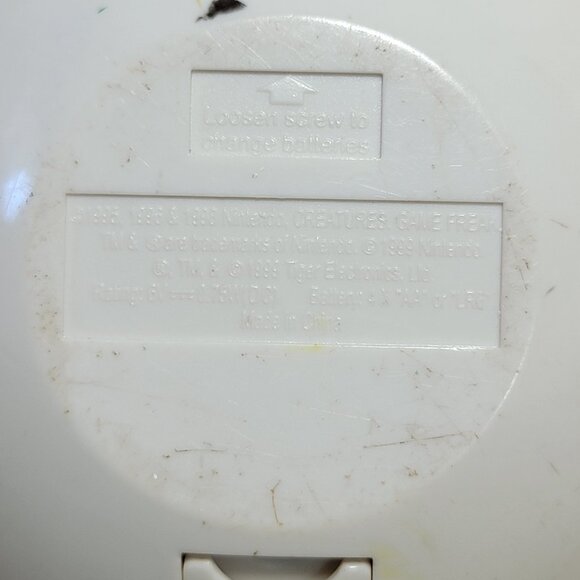 Vintage Tiger Electronics 1999 Pokemon Poke Ball Handheld LCD Game - Working - Picture 8 of 10